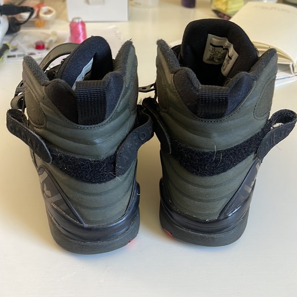 Jordan 8 Retro 8 Take Flight - Picture 3 of 4